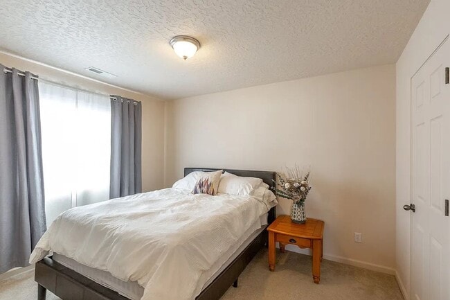 Building Photo - Introducing Your Dream Home in Cheney, Was...