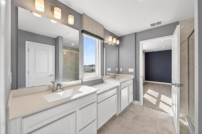 Building Photo - 6408 Domizio Dr