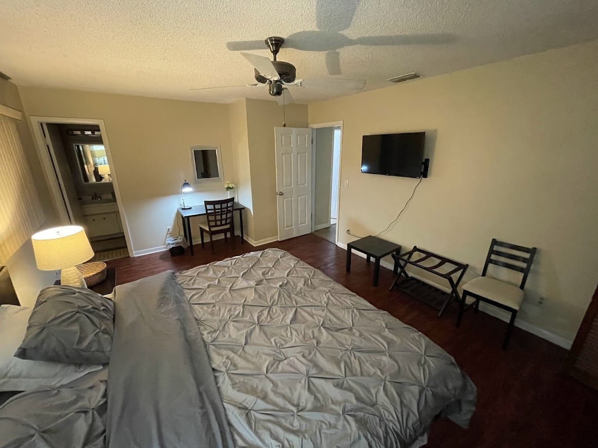 Building Photo - 7075 65th Way N