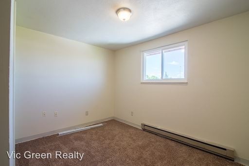 Building Photo - 416 Bellbrook Ave