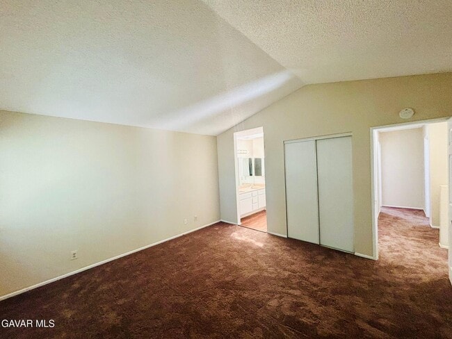 Building Photo - 43242 Cottage Ln
