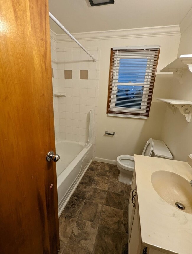 Building Photo - 359 Eagle School Rd