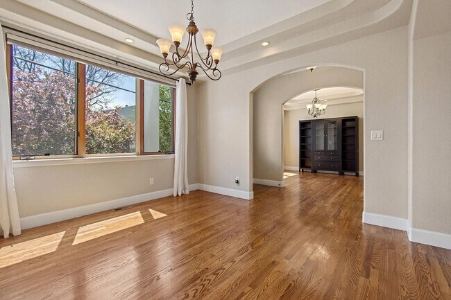 Building Photo - Cherry Creek Townhouse for rent!