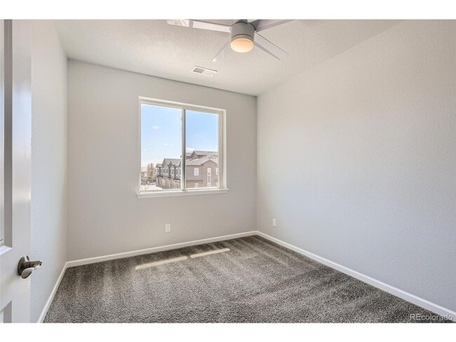 Building Photo - 14762 E Belleview Ave