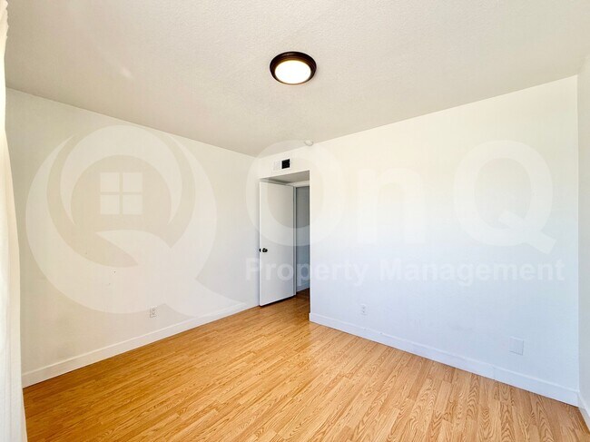 Building Photo - 3147 W Phelps Rd
