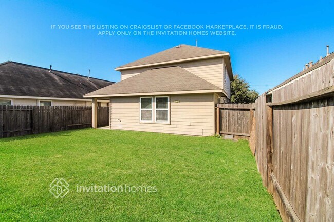 Building Photo - 18819 Dennington Dr