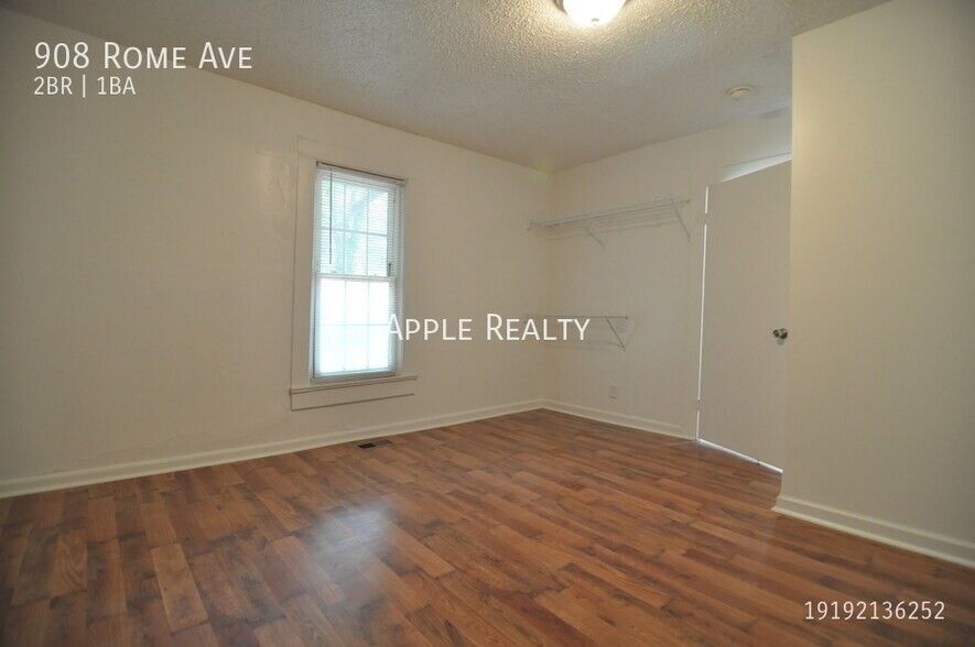 Building Photo - 908 Rome Ave