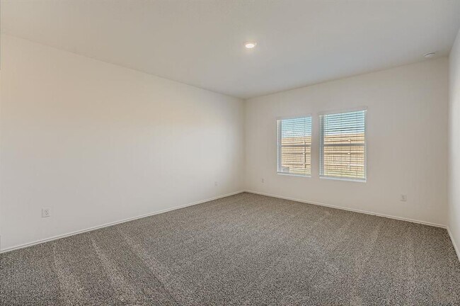 Building Photo - 12112 Douglas Fir Cir