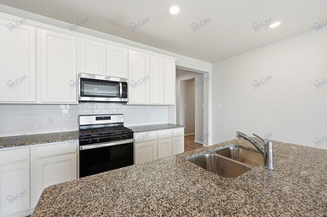 Building Photo - 2335 High Pln Ln