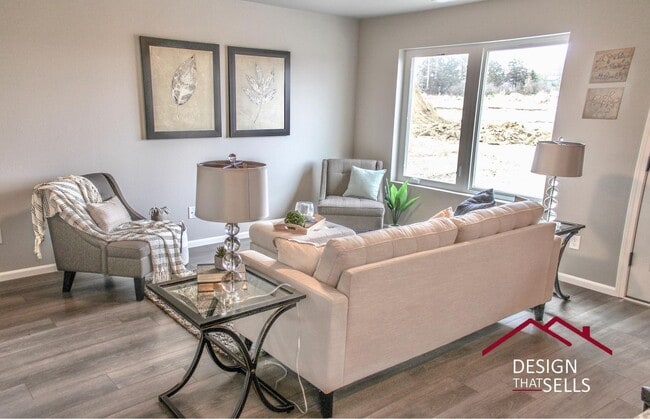 Building Photo - Amazing home in a quiet location!