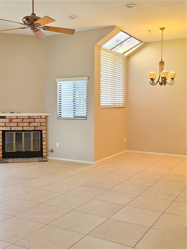 Building Photo - 17661 Sergio Cir