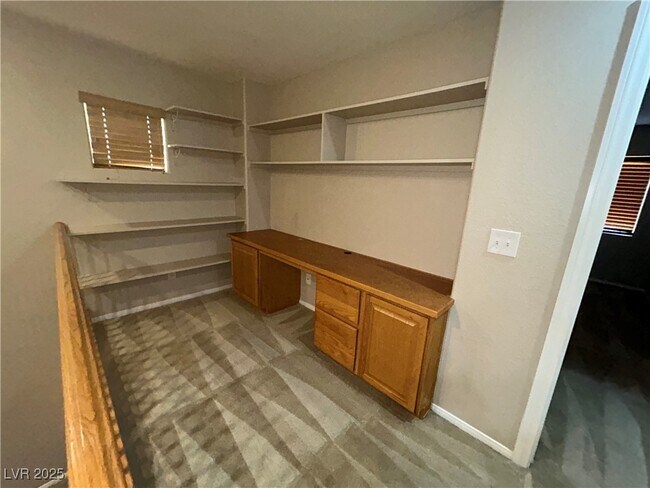 Building Photo - 9527 Crooked Wood Ave