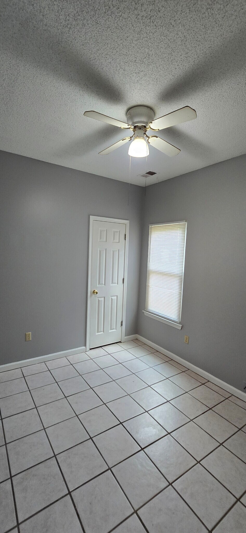 Building Photo - 6761 Whitten Pine Dr