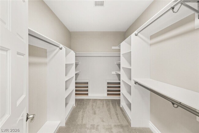 Building Photo - 13 Dovetail Cir