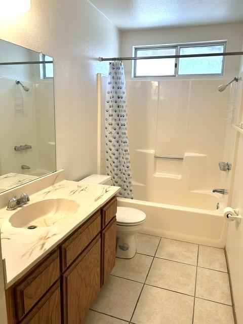 Building Photo - 781 Somerset Ct