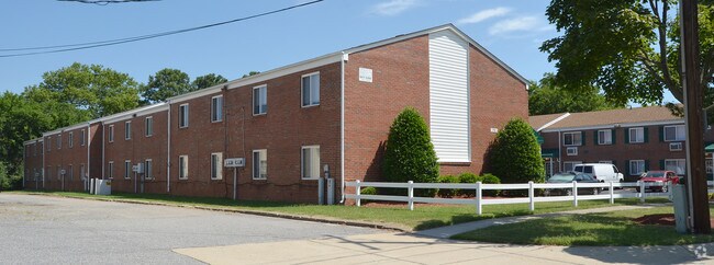 Primary Photo - 710-722 E 29th St