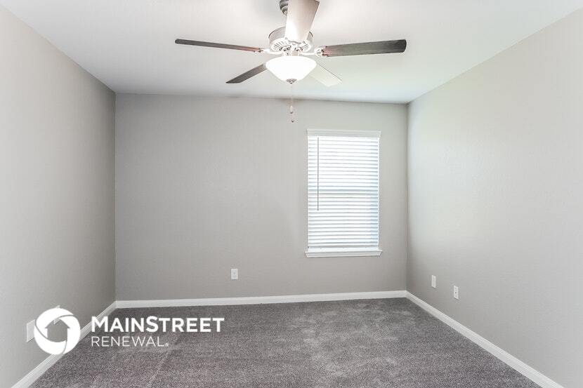 Building Photo - 25238 Dickens Dr