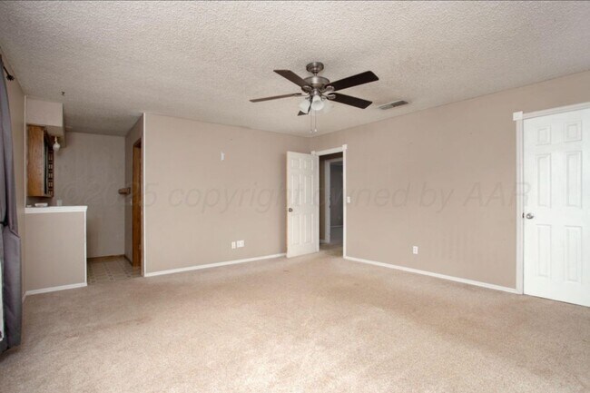 Building Photo - 5106 Azalea Ave