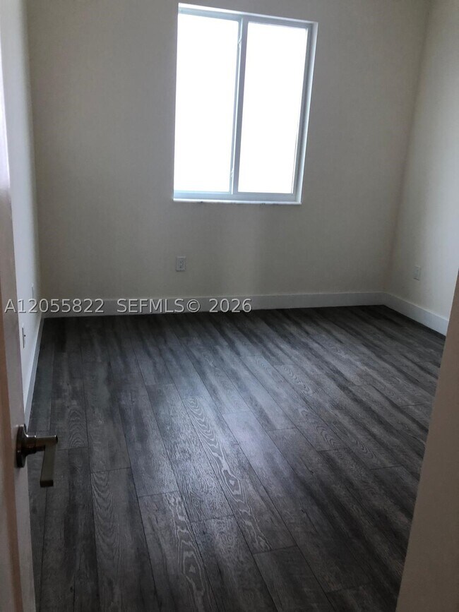 Building Photo - 10309 NW 66th St