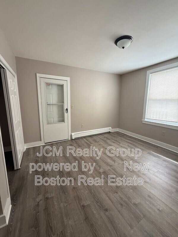 Building Photo - 40 Winthrop St