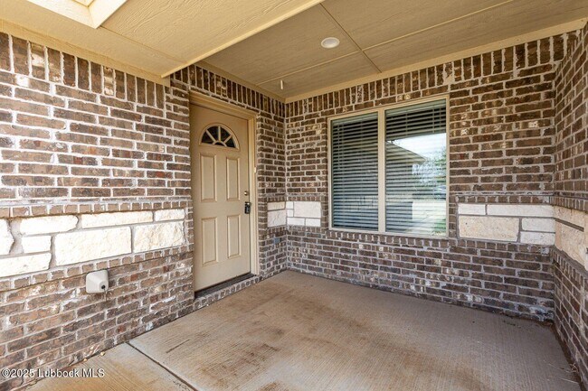 Building Photo - 7913 C R 5850