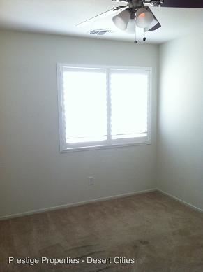 Building Photo - 5267 Verenda Ave