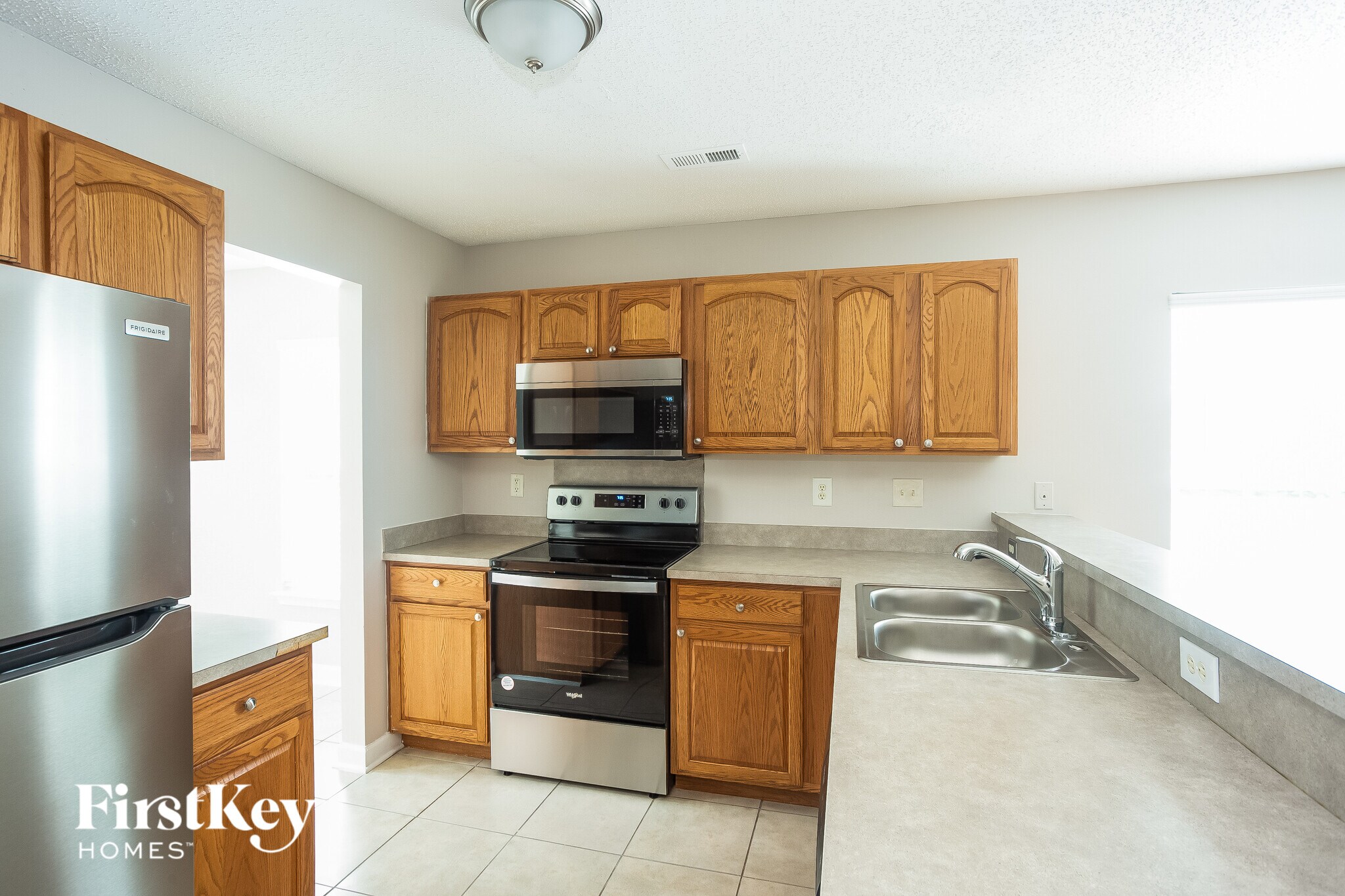 Building Photo - 2192 Mallard Pointe Dr