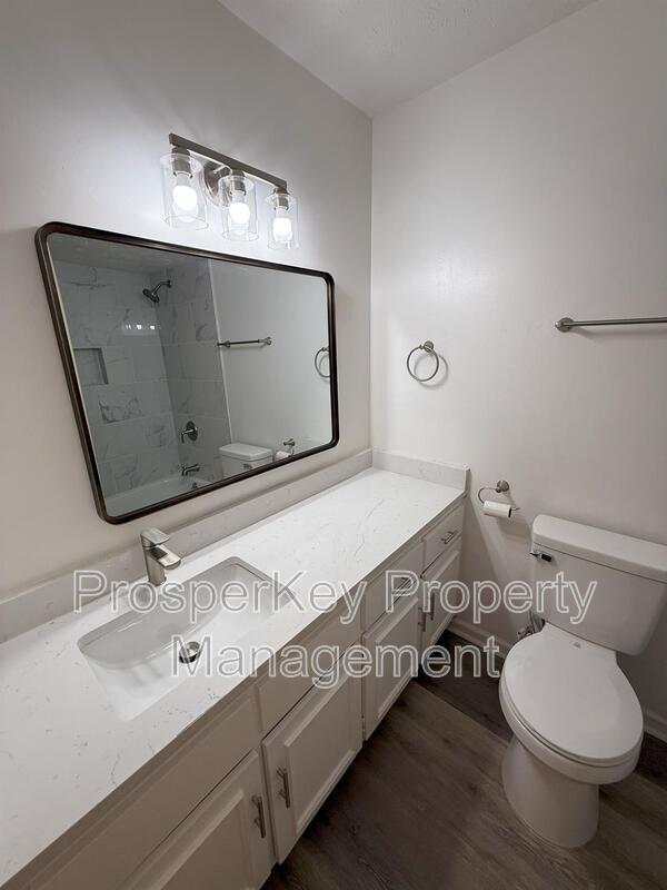 Building Photo - 7331 Paprika Ln
