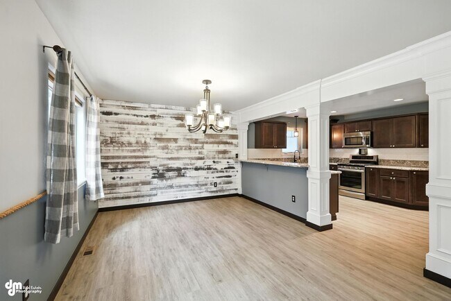 Building Photo - 4 Bedroom | 2.5 Bathroom | Garage - Conven...