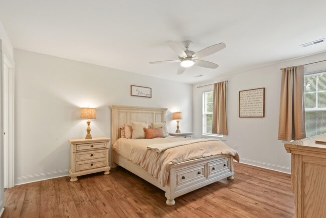 Building Photo - 506 Saltworks Ln