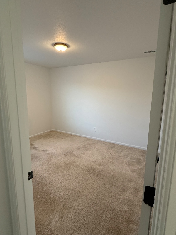 Building Photo - 6074 Donahue Dr