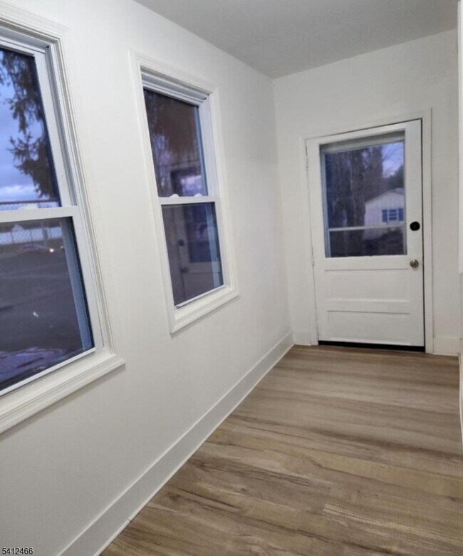 Building Photo - 988 Bieher Alley