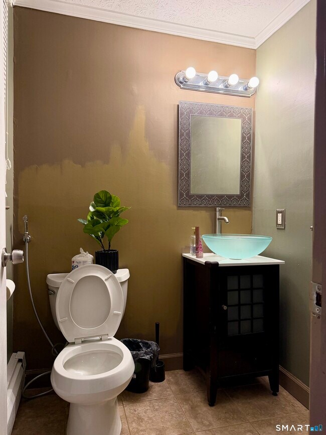 Building Photo - 44 Crabapple Rd