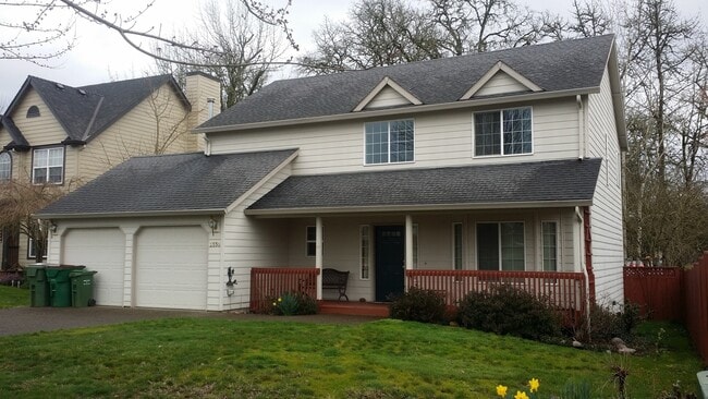 Building Photo - Spacious 4-Bedroom House in North Newberg near park and schools