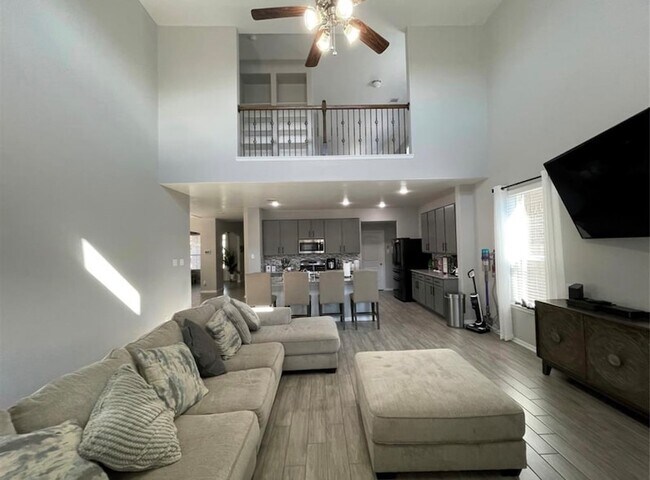 Building Photo - 11647 Abby Ridge Way