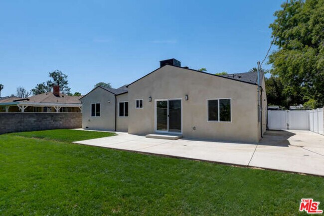 Building Photo - 7444 Ostrom Ave