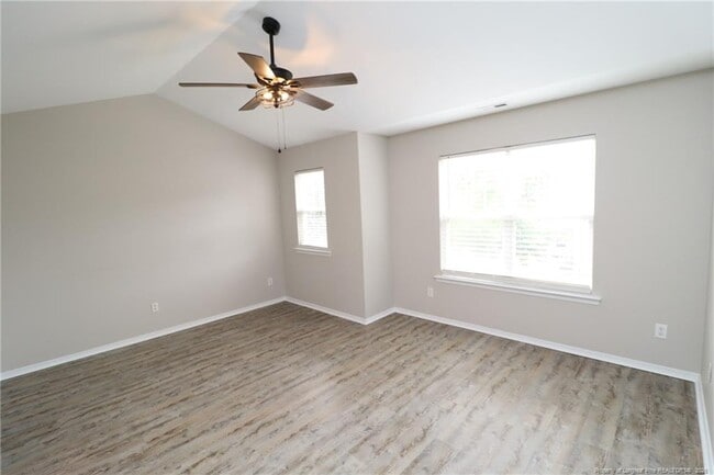 Building Photo - 805 Meeting Hall Dr