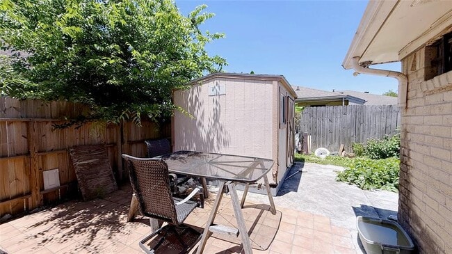 Building Photo - 9518 Langdon Ln