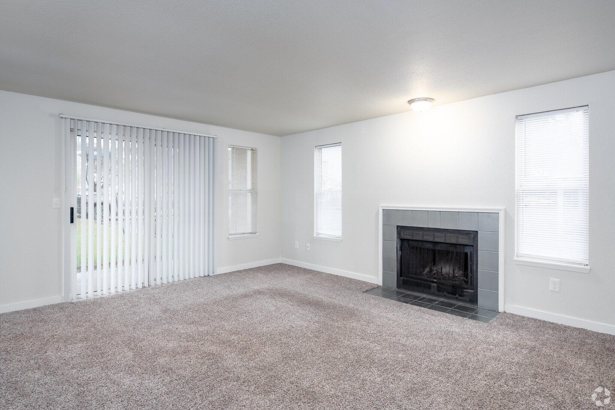 Sienna 1060010724 16th Ave S WA 98444 Apartment Finder