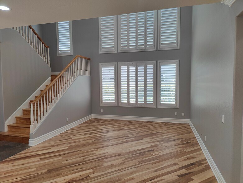 Building Photo - 1417 Sea Ridge Dr