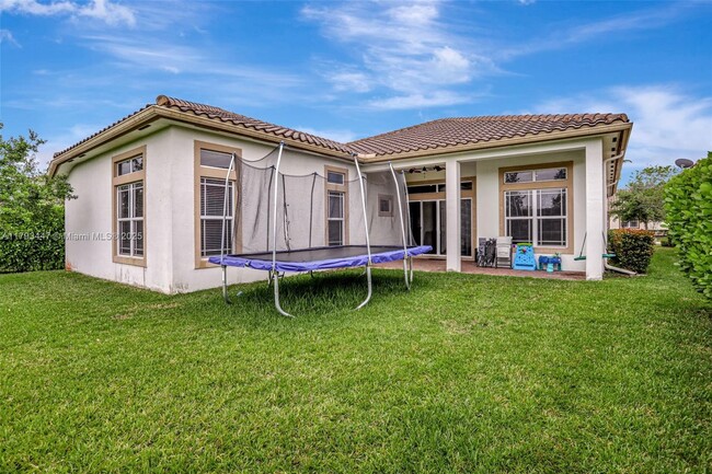 Building Photo - 8840 S Miralago Way
