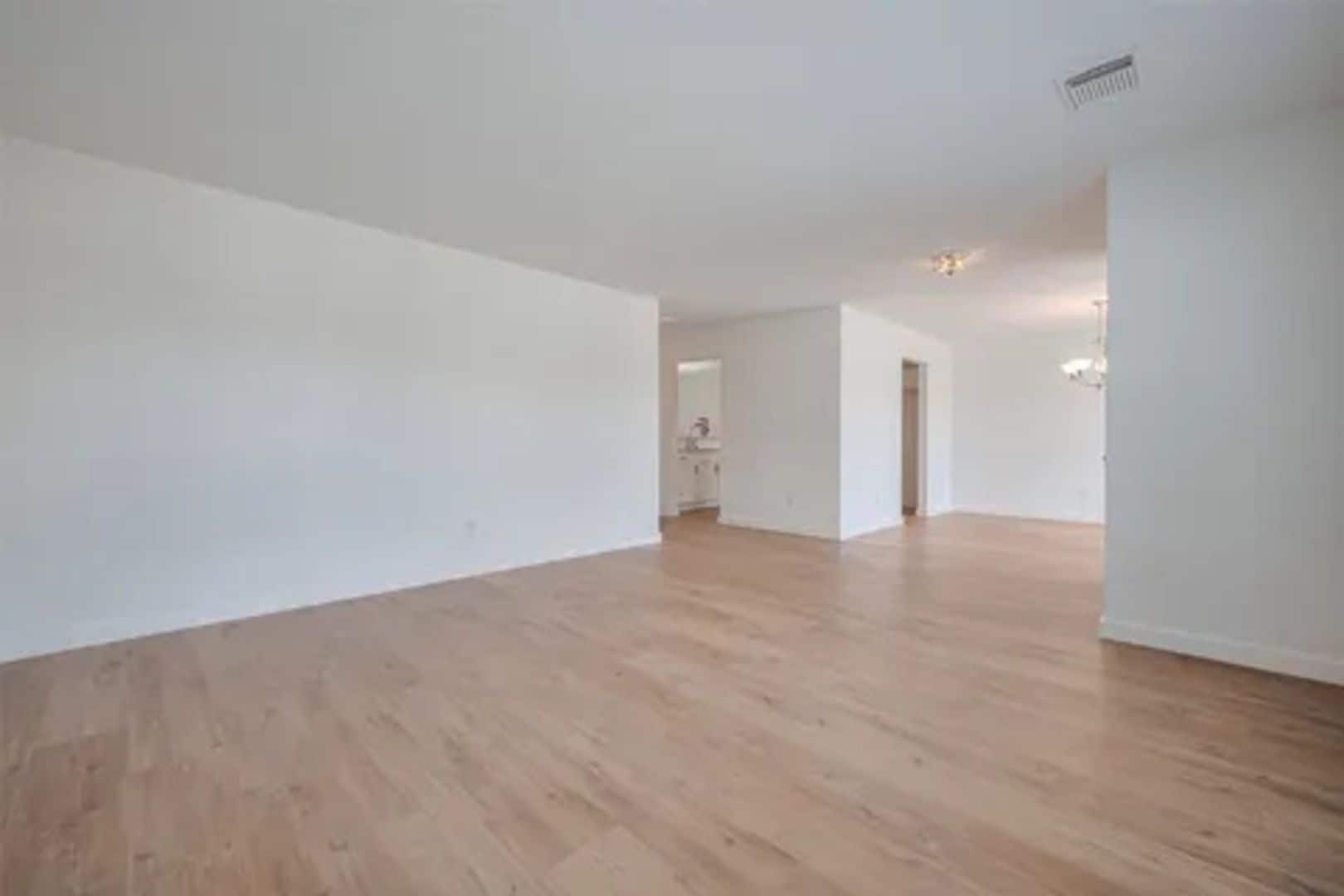 Building Photo - 10918 Linden Gate Dr