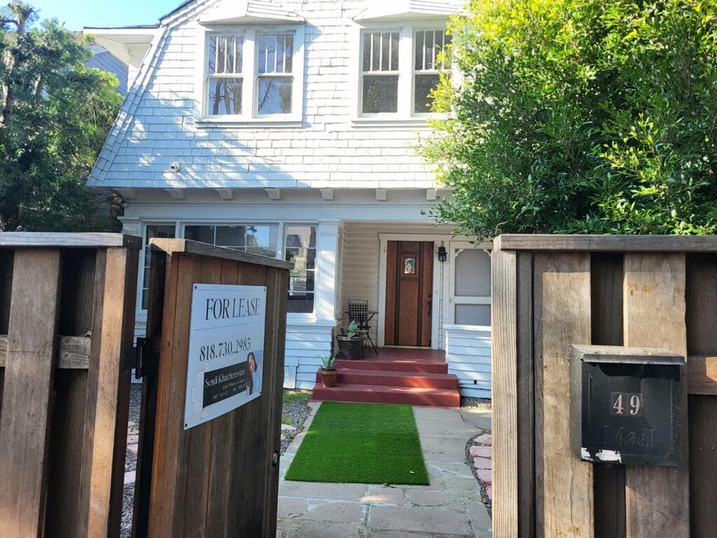 Building Photo - 49 Dudley Ave