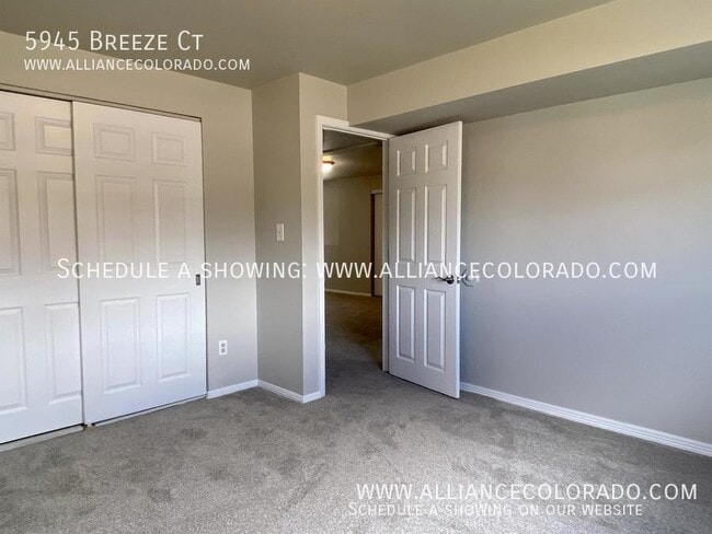 Building Photo - 5945 Breeze Ct