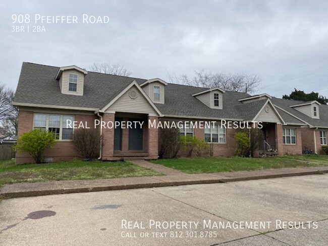 Primary Photo - 3 Bedroom, 2 Bath Townhouse, Northside
