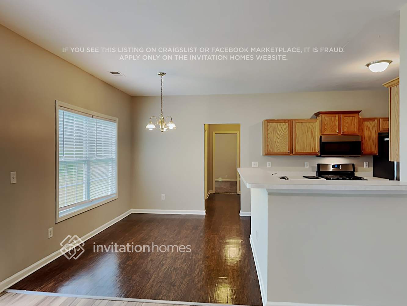 Building Photo - 6541 Squire Pl