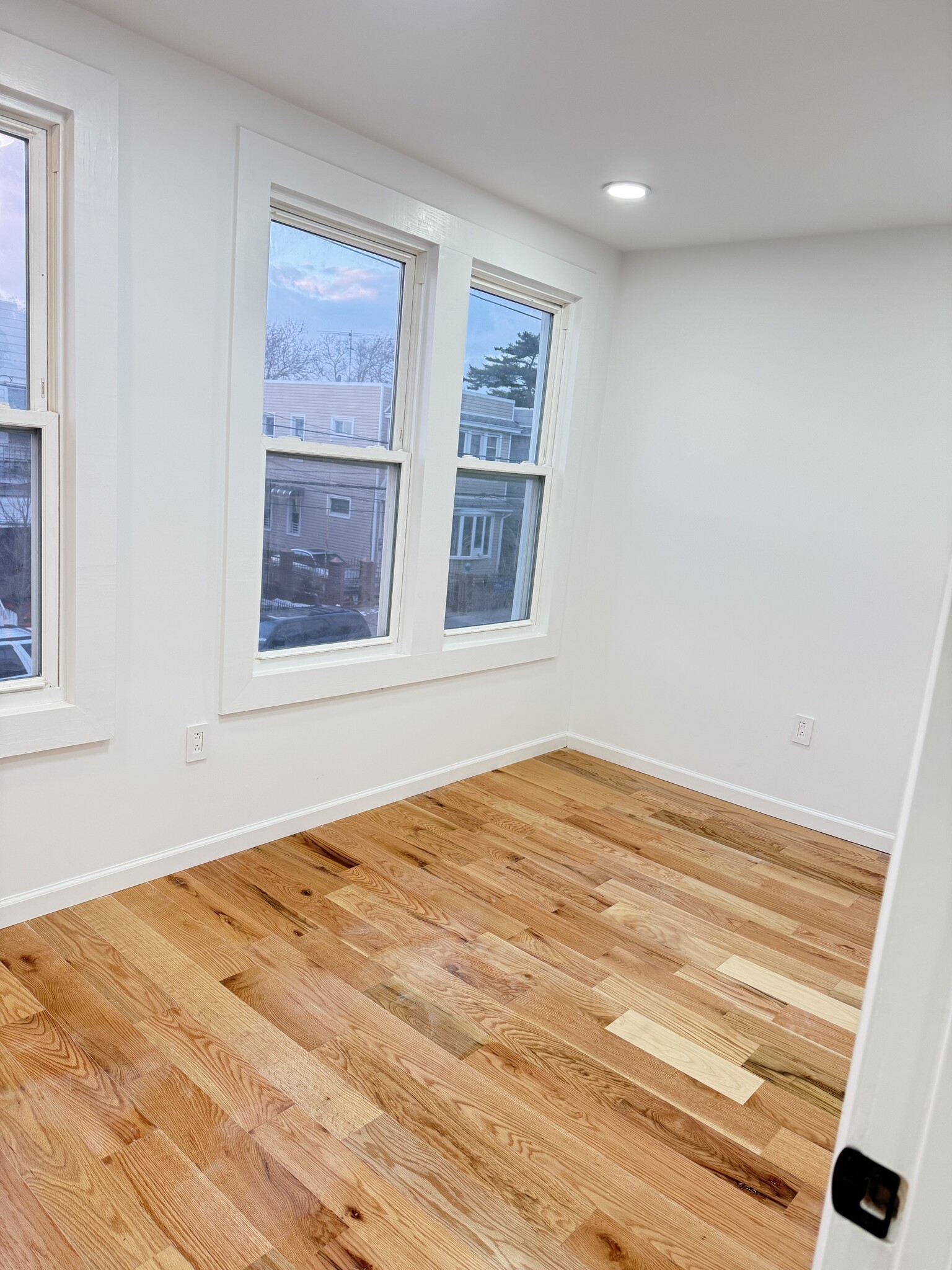 Building Photo - 9735 77th St