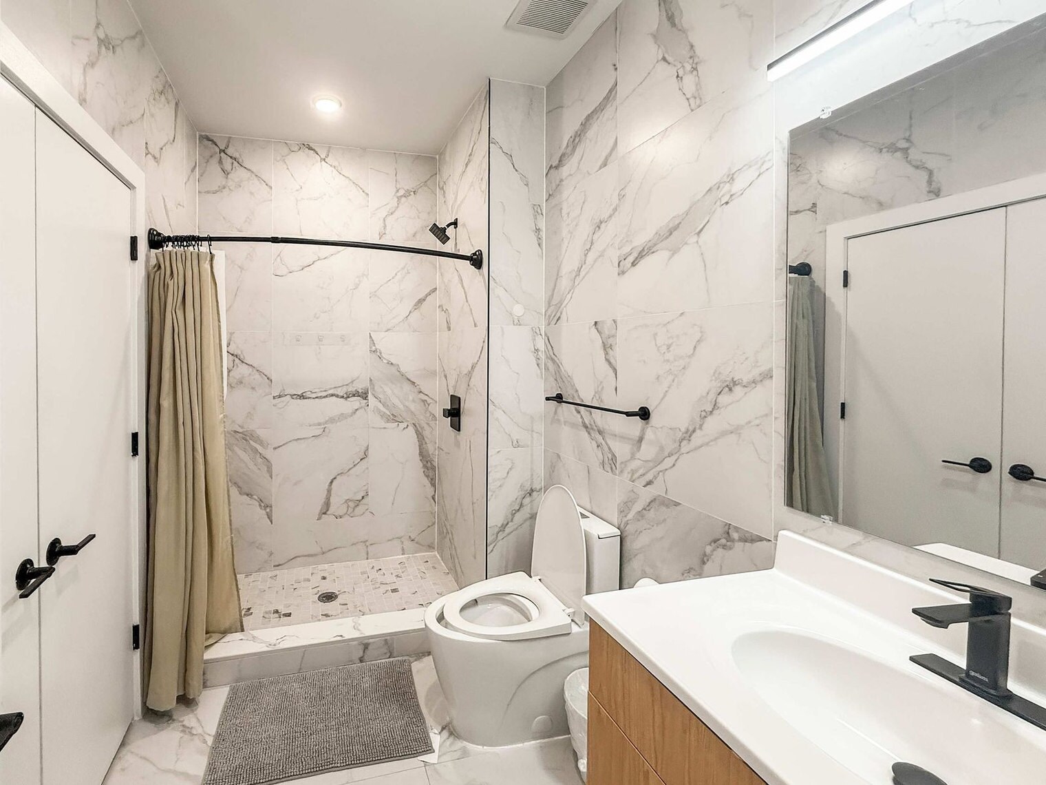 Building Photo - 1247 N 2nd St