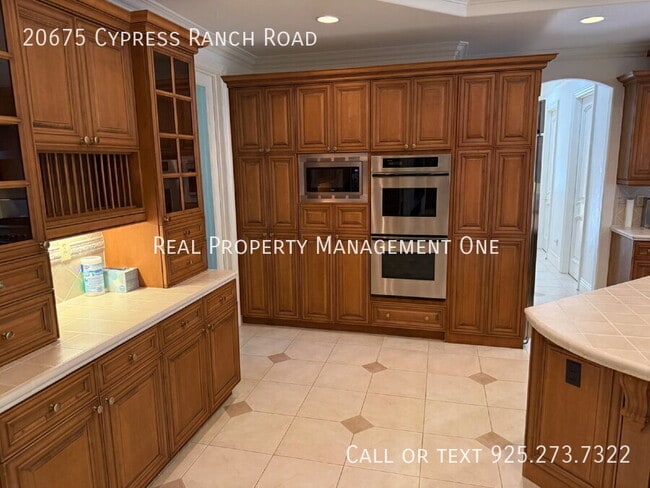 Building Photo - 20675 Cypress Ranch Rd