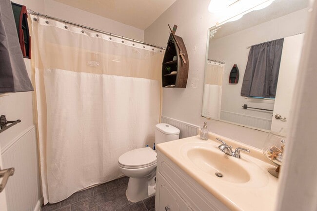 Building Photo - 9108 Peach Tree Ln